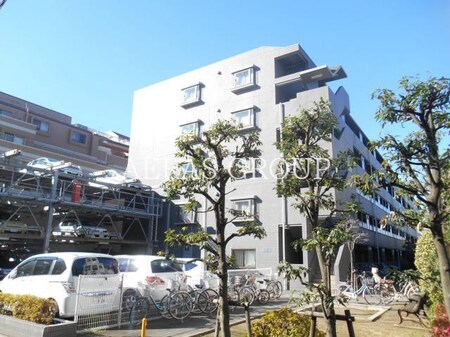 ウエストパーク山貞外観写真