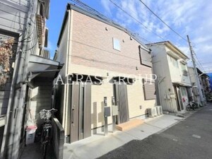 アーモンド・アイハウス外観写真
