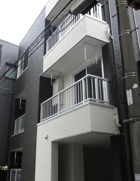 fino 1st外観写真