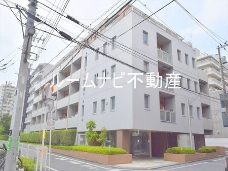 小田急コアロード目白外観写真