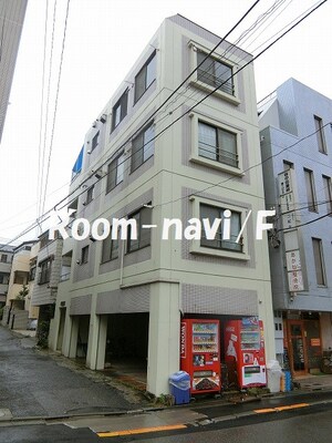 大河原マンション外観写真