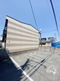 レオパレスフローラー
