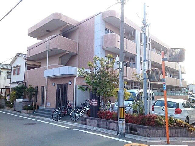 フォンテーヌ　（玉串町西）