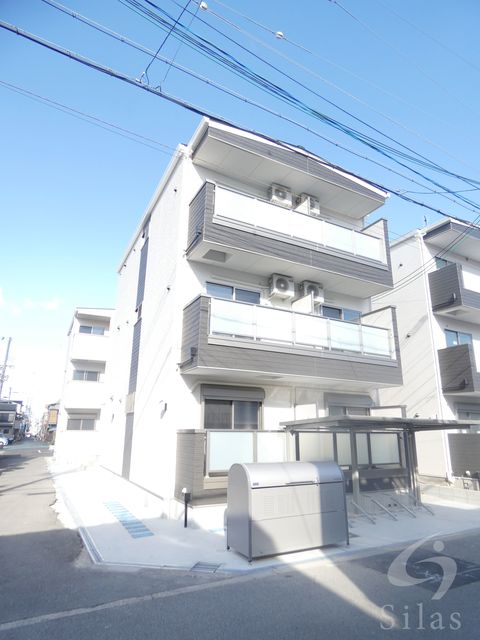 e-house
