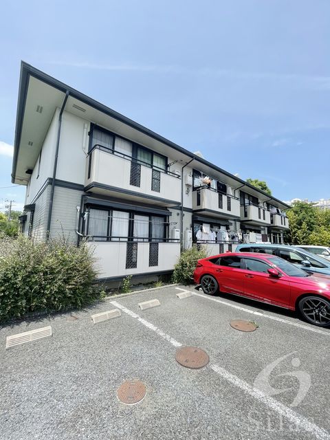 グレイスコート峰塚　B棟