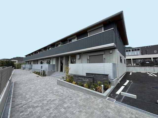 グルーヴィフィールドの物件外観写真