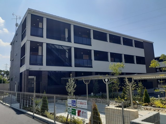シャルモン深野　Ｅａｓｔ