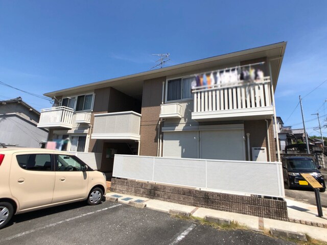 ヴィラエミネンスの物件外観写真