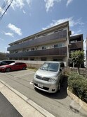 シャーメゾン三宝