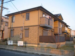 メゾン　シャルム　Ａ棟外観写真