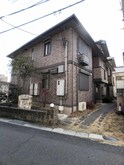 イーストコート