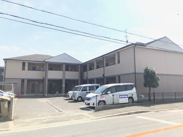 シエル金剛の物件外観写真