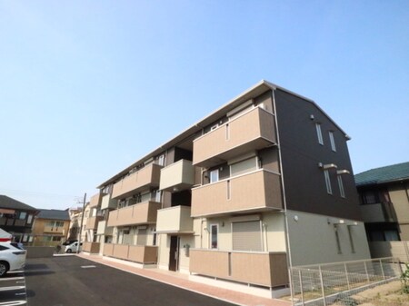 bonheur（ﾎﾞﾇｰﾙ外観写真