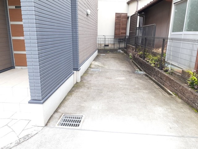 川西町3丁目戸建賃貸