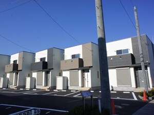 アンソレイエメゾン B外観写真