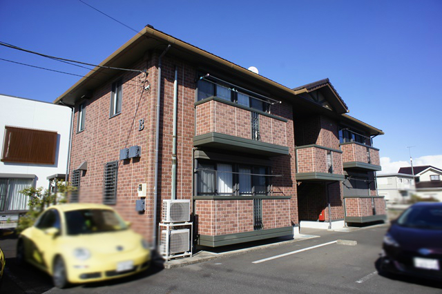 イーストブリック B