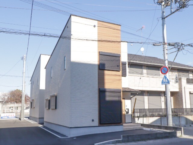 トロワセゾン D