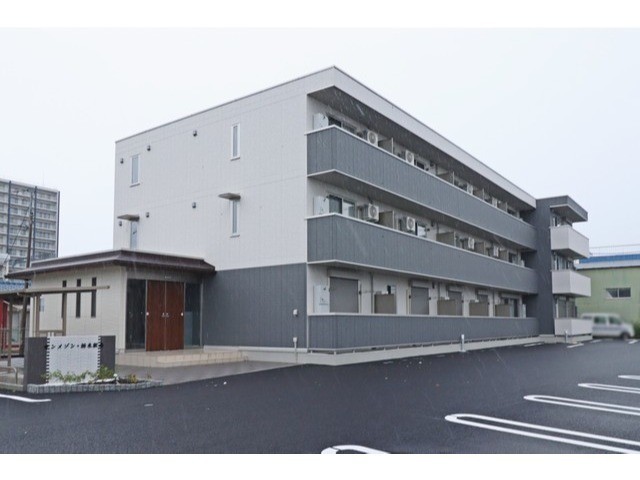 サン・メゾン栃木駅南