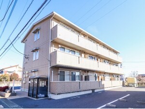 シャ・ペルサン C外観写真