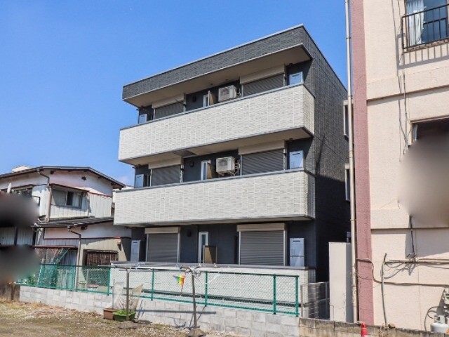 Front of Koganei Station