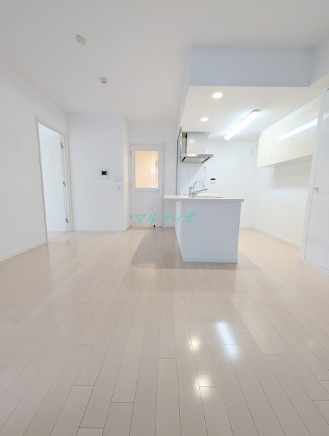 物件内観写真8　(洋室)