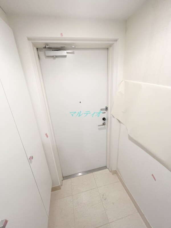 玄関(玄関（内装中）)