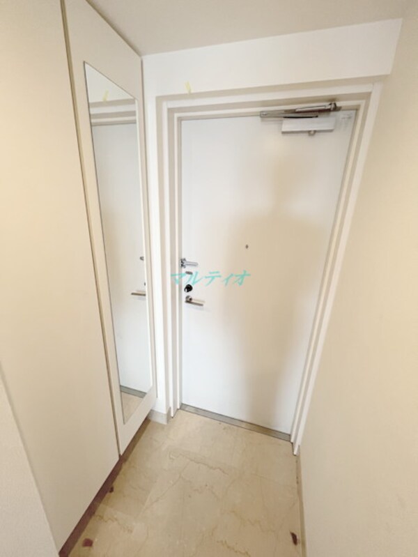 玄関(玄関)