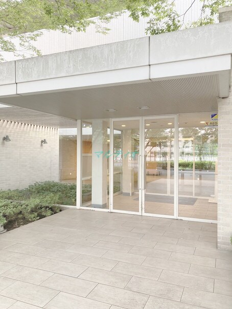 物件外観写真2　(エントランス)