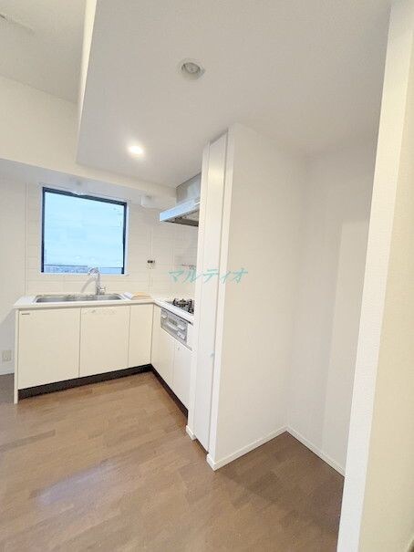 物件内観写真4　(キッチン)