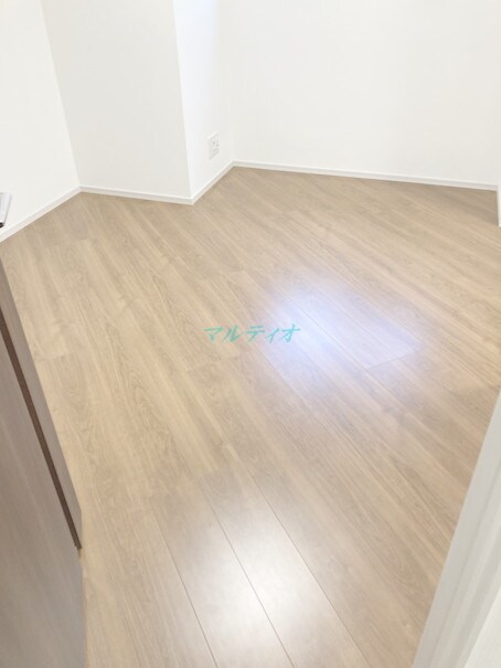 物件内観写真5　(洋室)