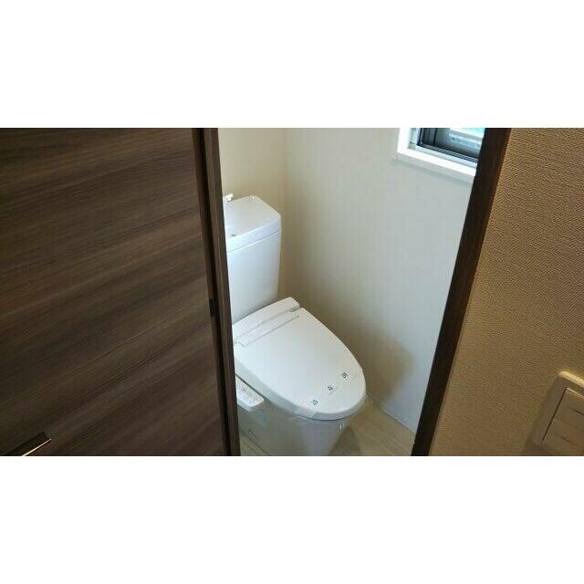物件内観写真6　(トイレ)
