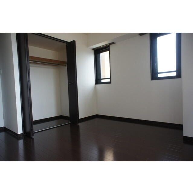 物件内観写真7　(洋室)