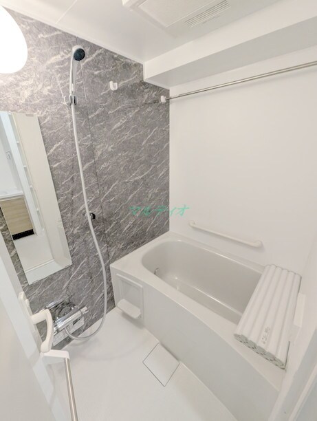 物件内観写真3　(浴室)