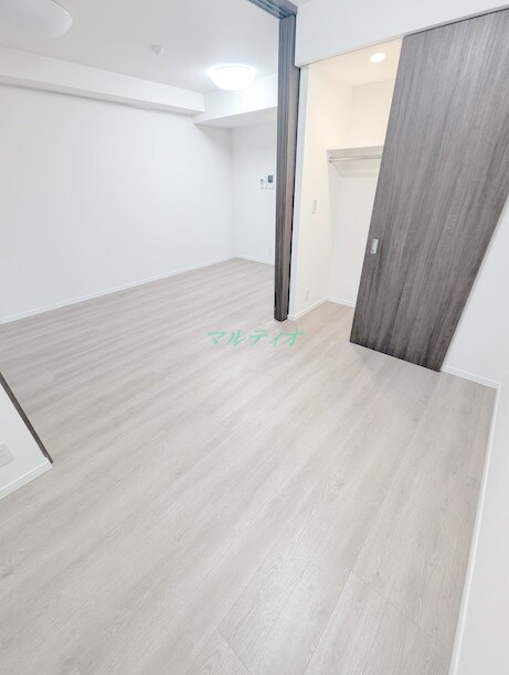 物件内観写真8　(洋室)