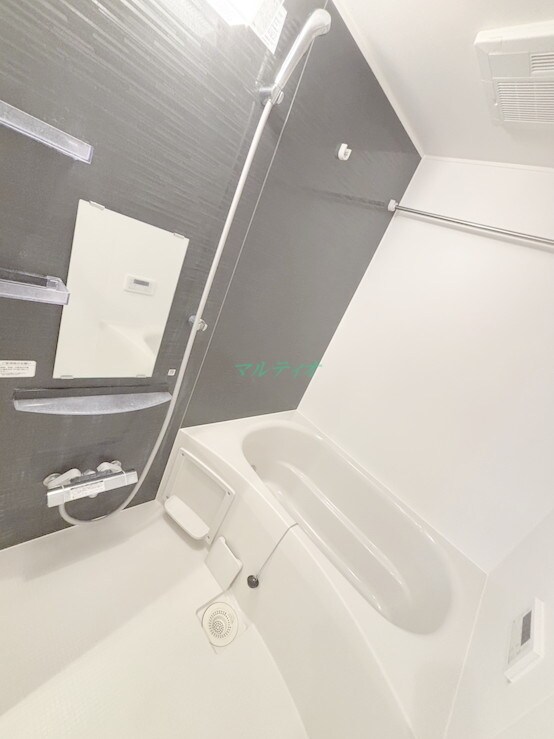 物件内観写真3　(浴室)