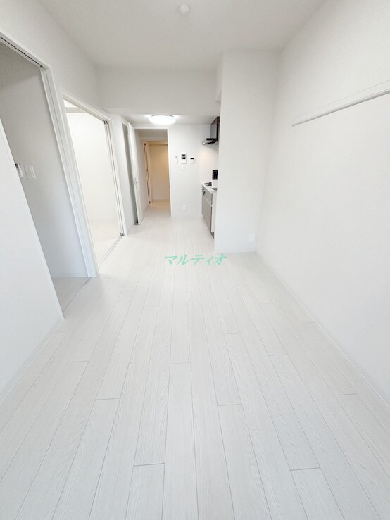 物件内観写真4　(洋室)