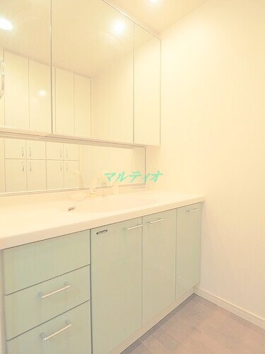 物件内観写真7　(洗面台)