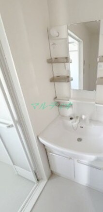 物件内観写真5　(洗面台)