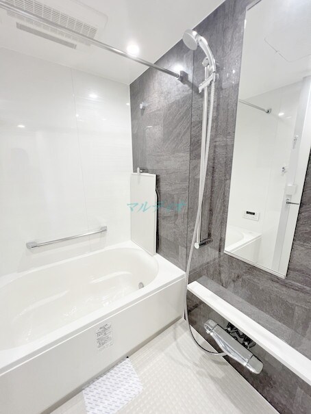 物件内観写真3　(浴室)