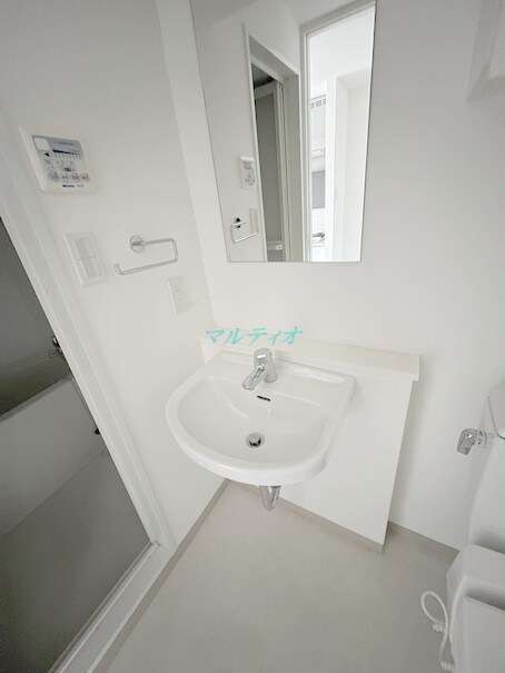 物件内観写真6　(洗面台)