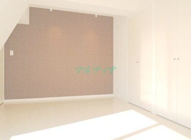 物件内観写真4　(洋室)