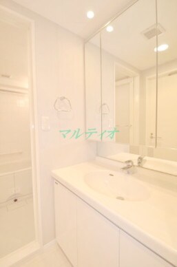 物件内観写真6　(洗面台)