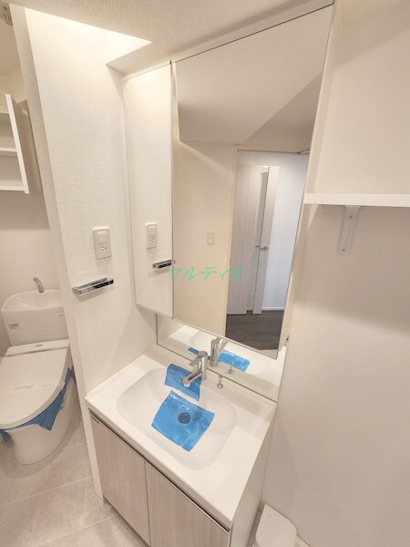 物件内観写真6　(洗面台)