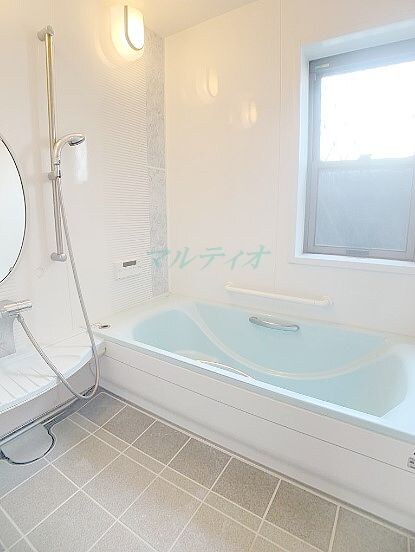 物件内観写真2　(浴室)