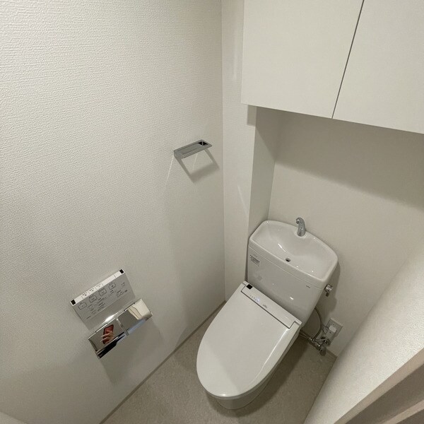 物件内観写真6　(トイレ)