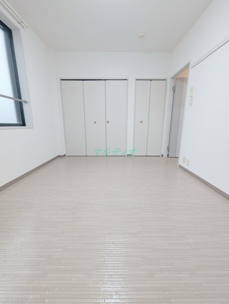 物件内観写真8　(洋室)