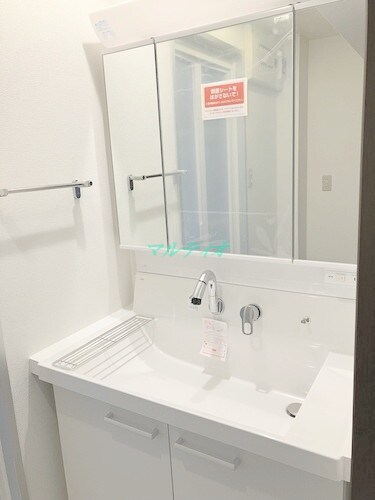 物件内観写真6　(洗面台)