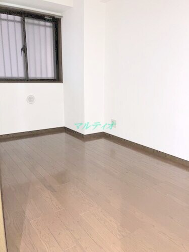 物件内観写真8　(洋室)