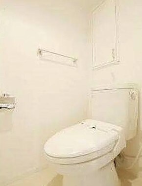 物件内観写真8　(トイレ)