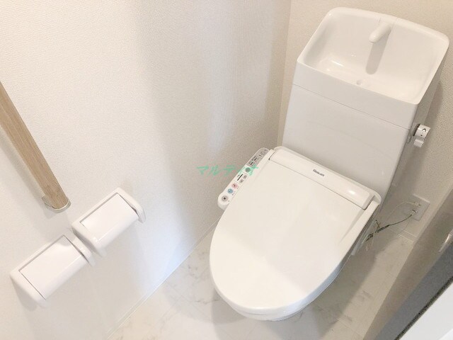 物件内観写真7　(トイレ)